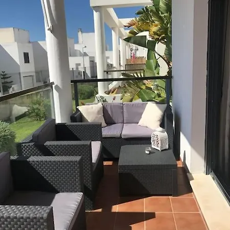 En Complejo Residencial Con Piscina * Conil De La Frontera