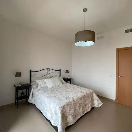 En Complejo Residencial Con Piscina *
